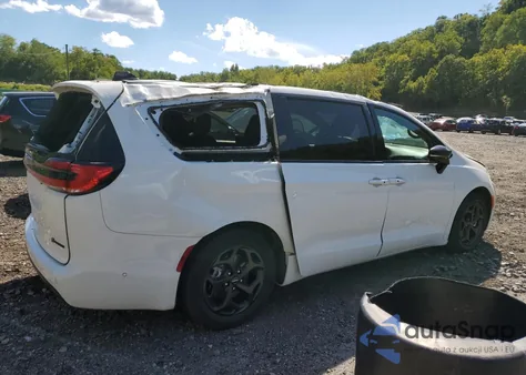 2024 Chrysler Pacifica Hybrid Select z USA, uszkodzony, nr VIN 2C4RC1S79RR158421